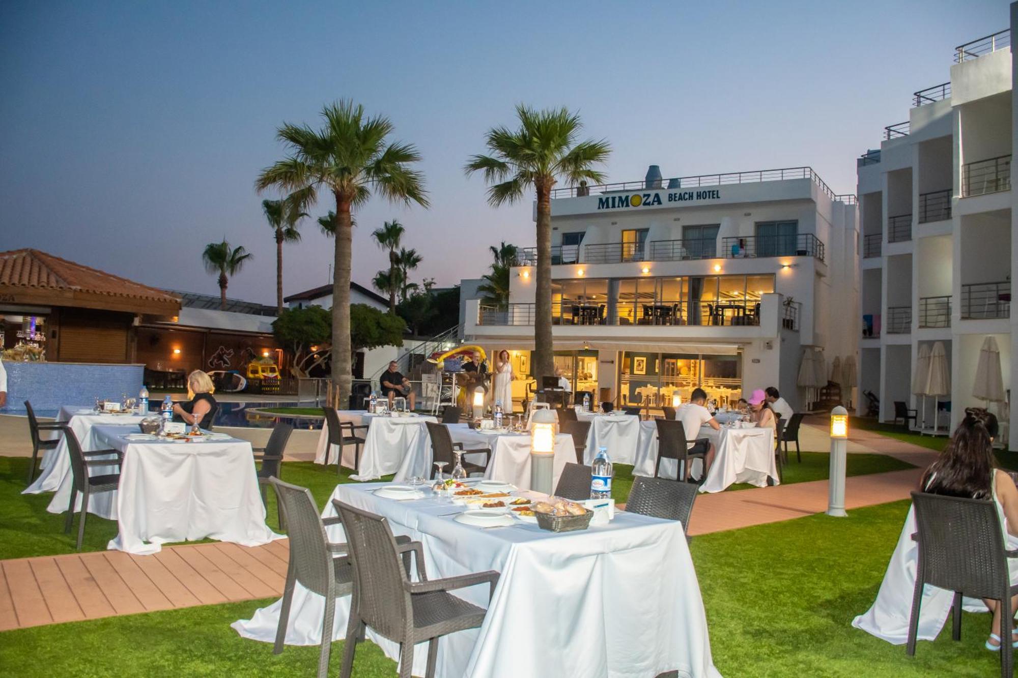 Mimoza Beach Hotel Agios Sergios Buitenkant foto