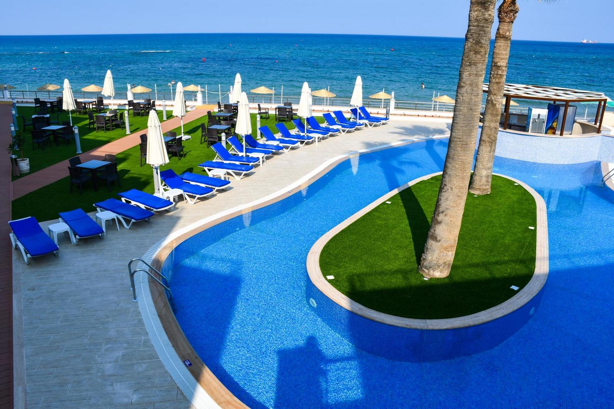 Mimoza Beach Hotel Agios Sergios Buitenkant foto