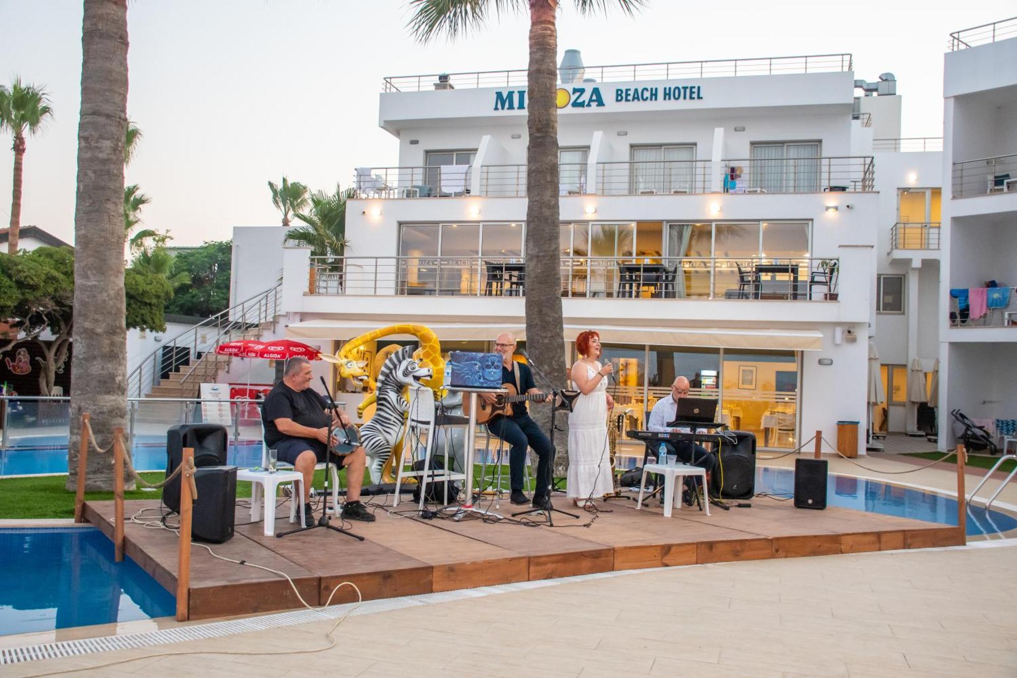 Mimoza Beach Hotel Agios Sergios Buitenkant foto